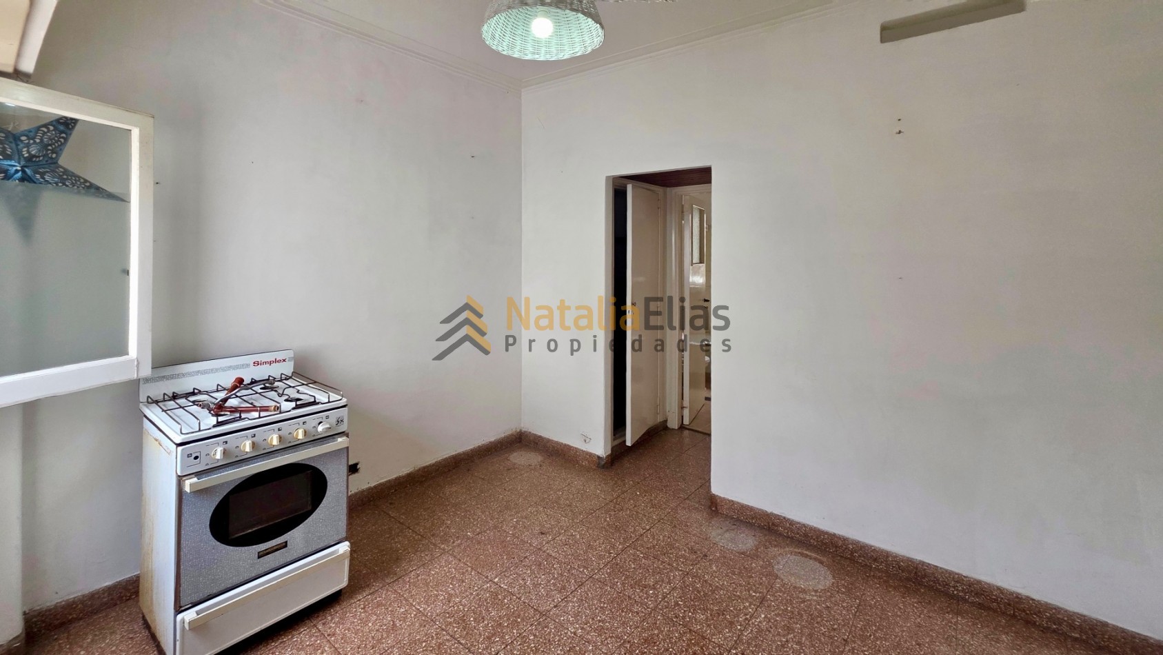Propiedad en block 3 PH con garage multiples usos 