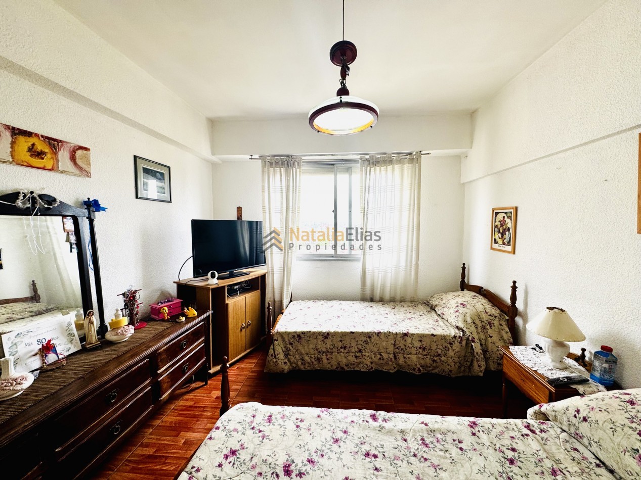 Departamento 3 ambientes externo con espacio de cochera 