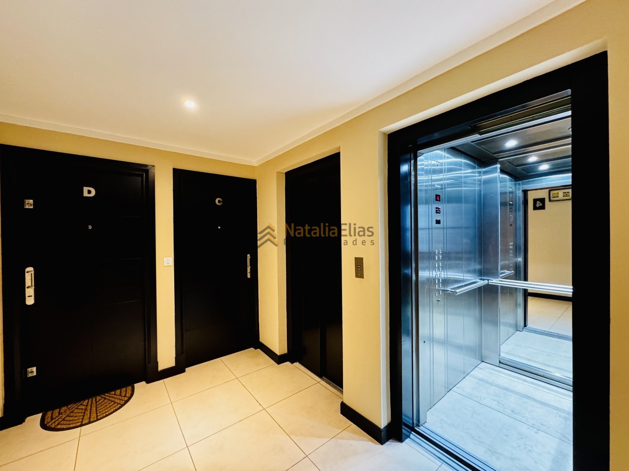 Departamento 2 ambientes al frente en La Perla 