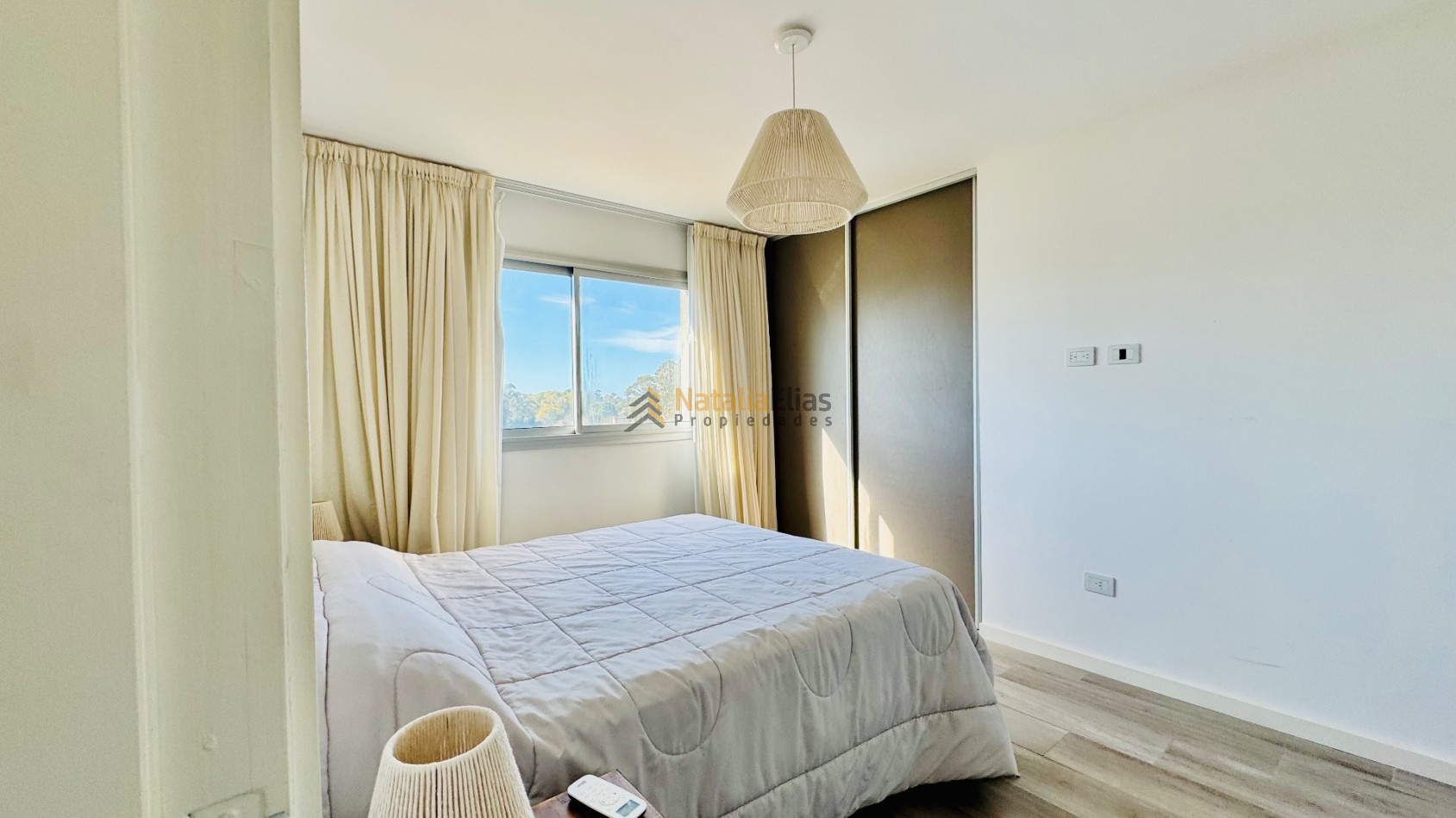 Departamento 3 ambientes al frente en Pinamar 