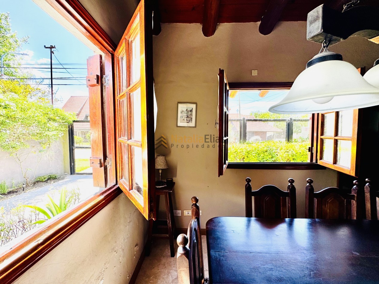 Casa 3 ambientes con quincho