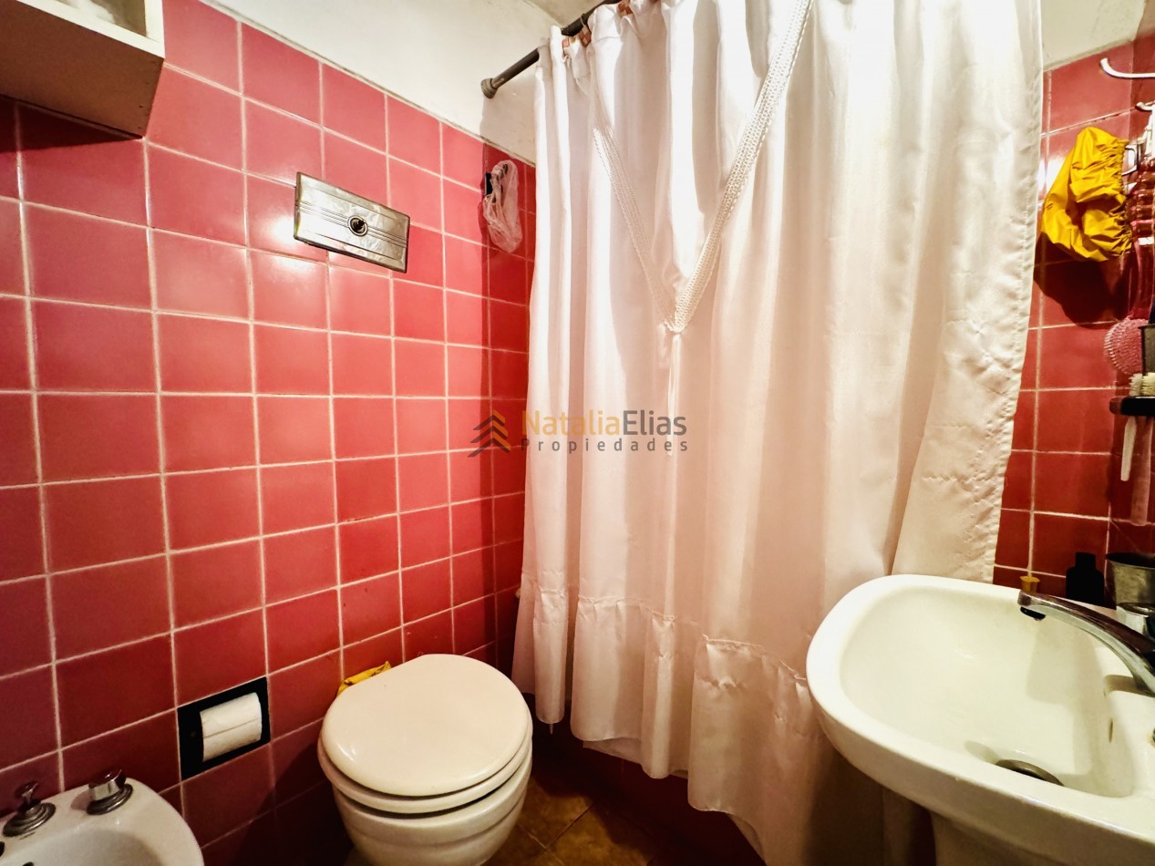 Departamento 3 ambientes al frente con dependencia 