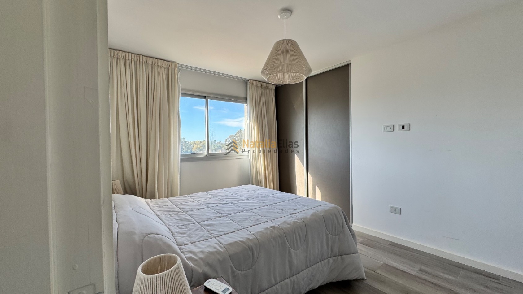 Departamento 3 ambientes al frente en Pinamar 