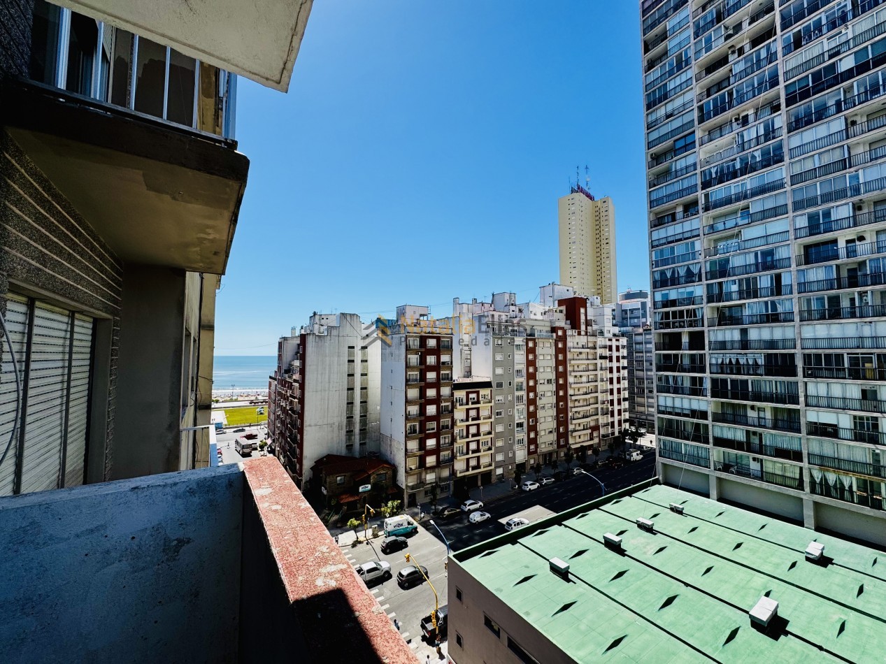 Departamento 3 ambientes al frente con dependencia 