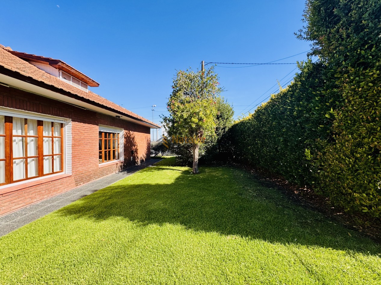 Impecable chalet en barrio San Carlos