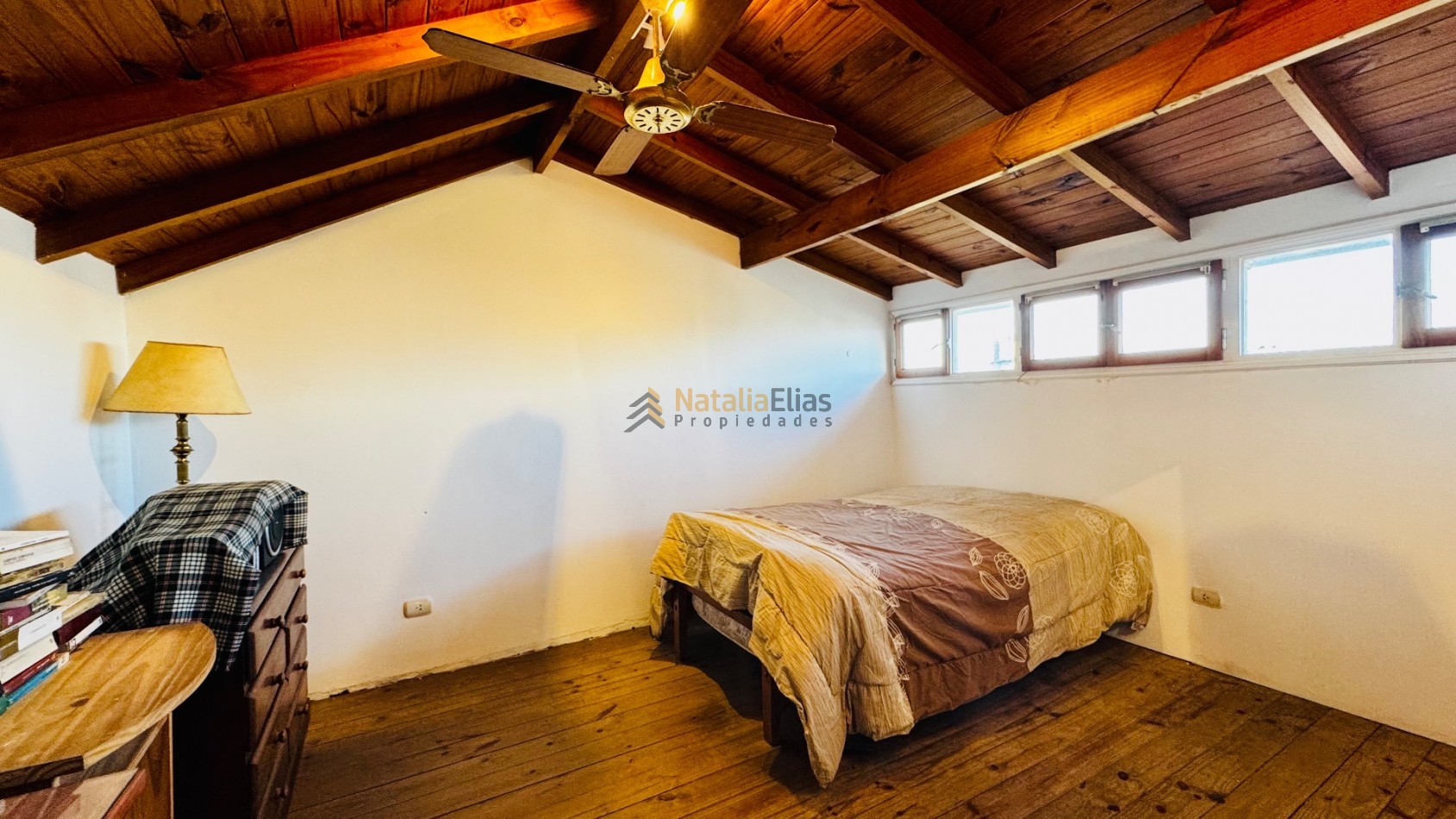 Impecable chalet en barrio San Carlos 