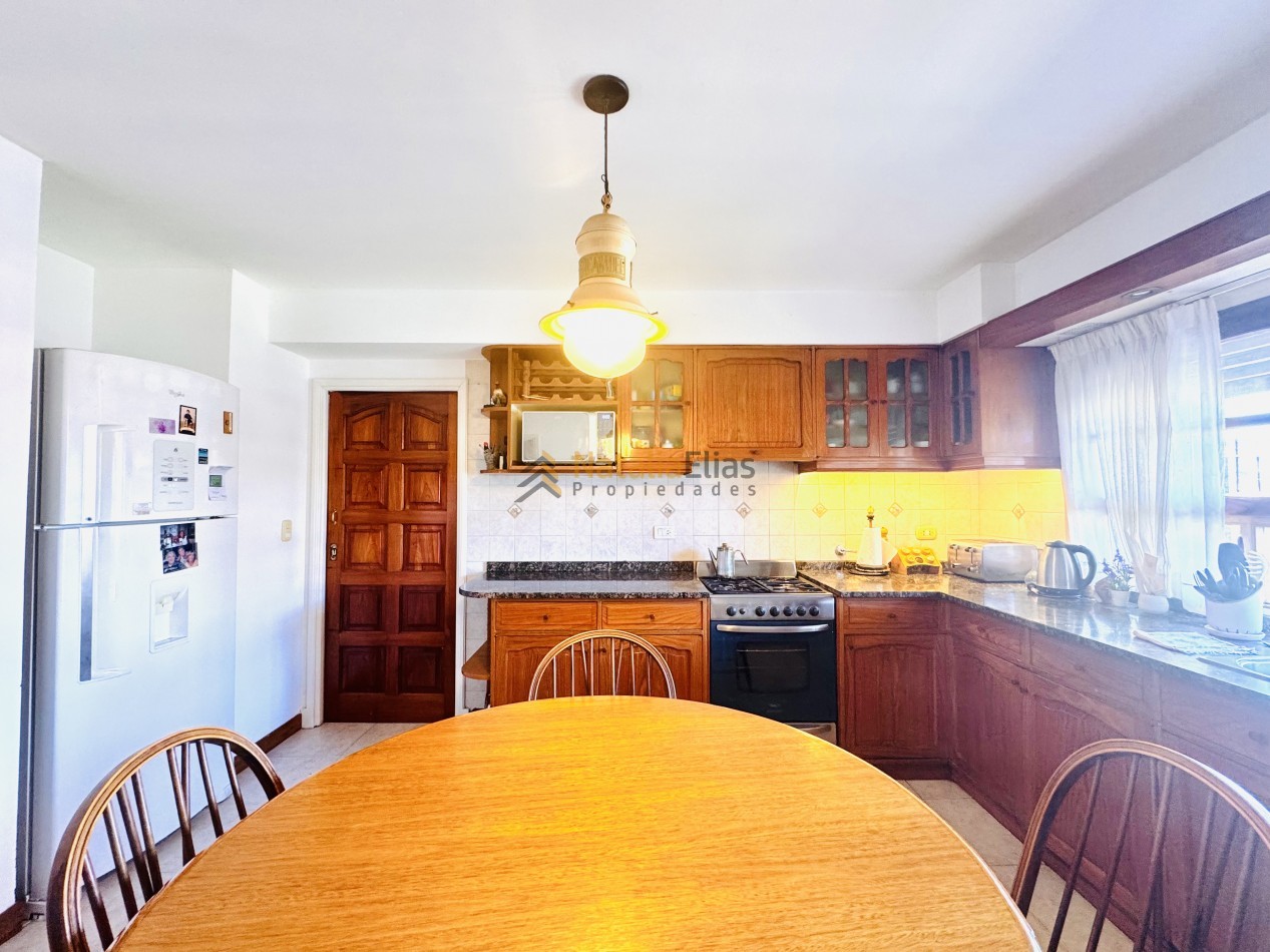 Impecable chalet en barrio San Carlos