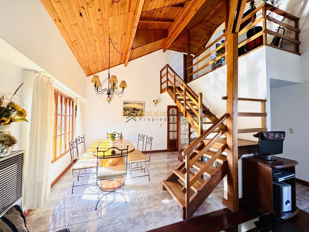 Impecable chalet en barrio San Carlos