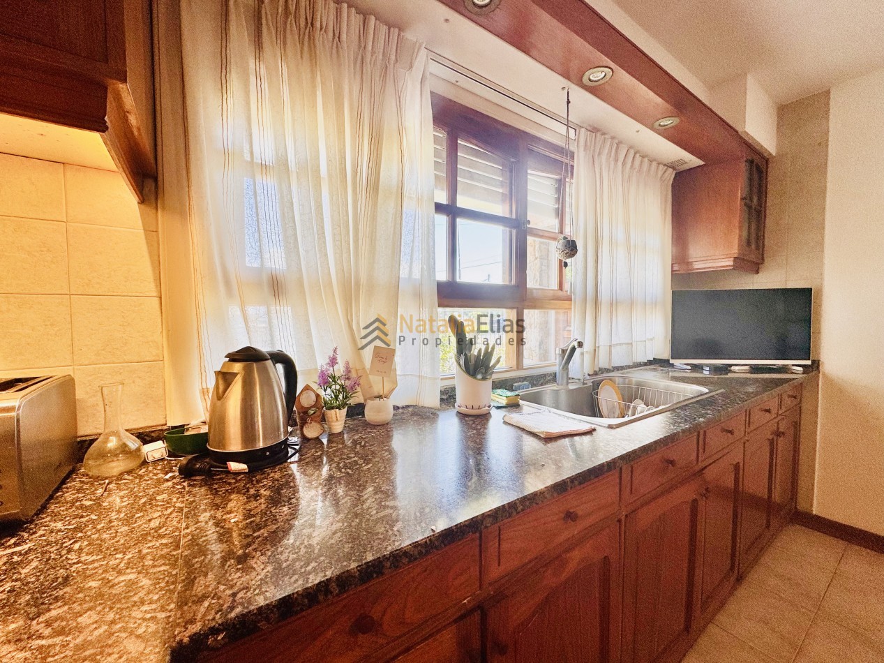 Impecable chalet en barrio San Carlos