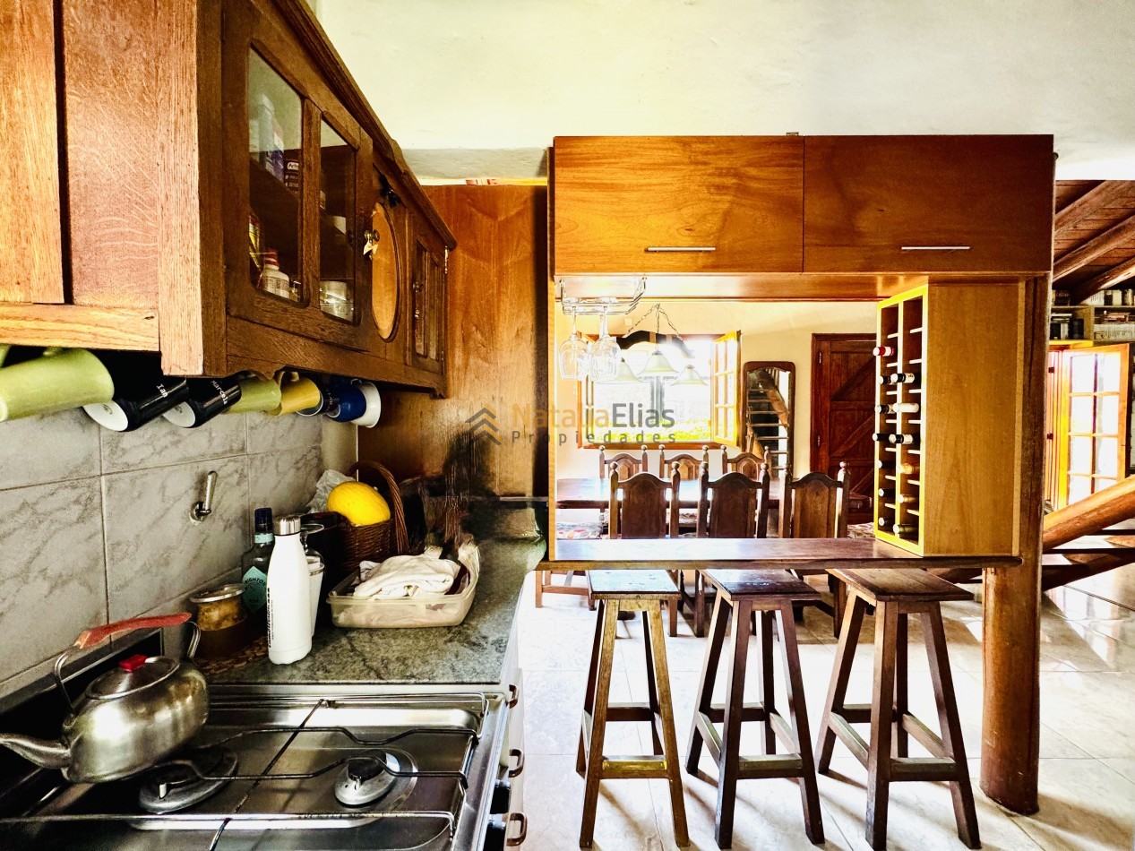 Casa 3 ambientes con quincho