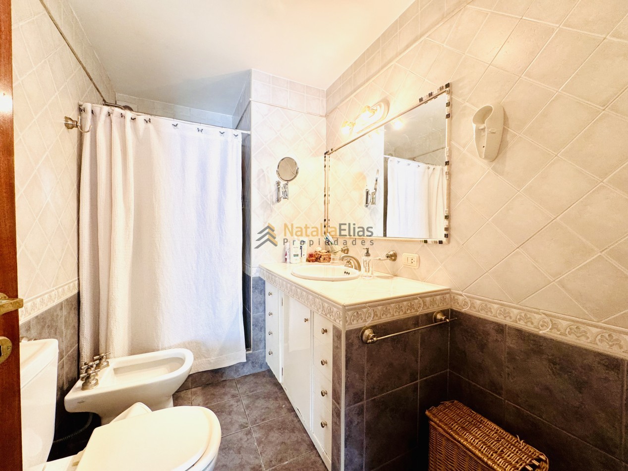 Impecable chalet en barrio San Carlos