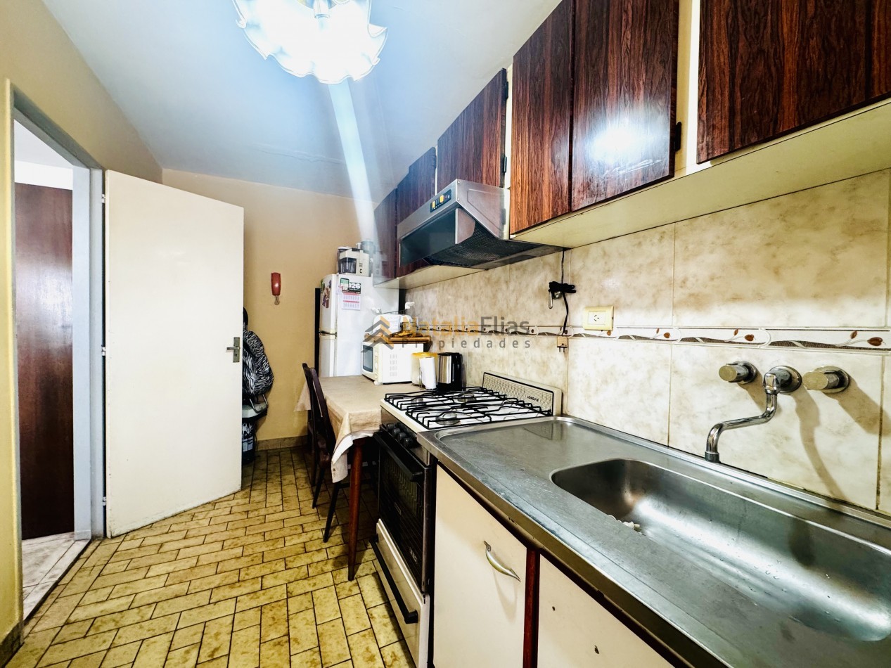 Departamento 3 ambientes externo con espacio de cochera 