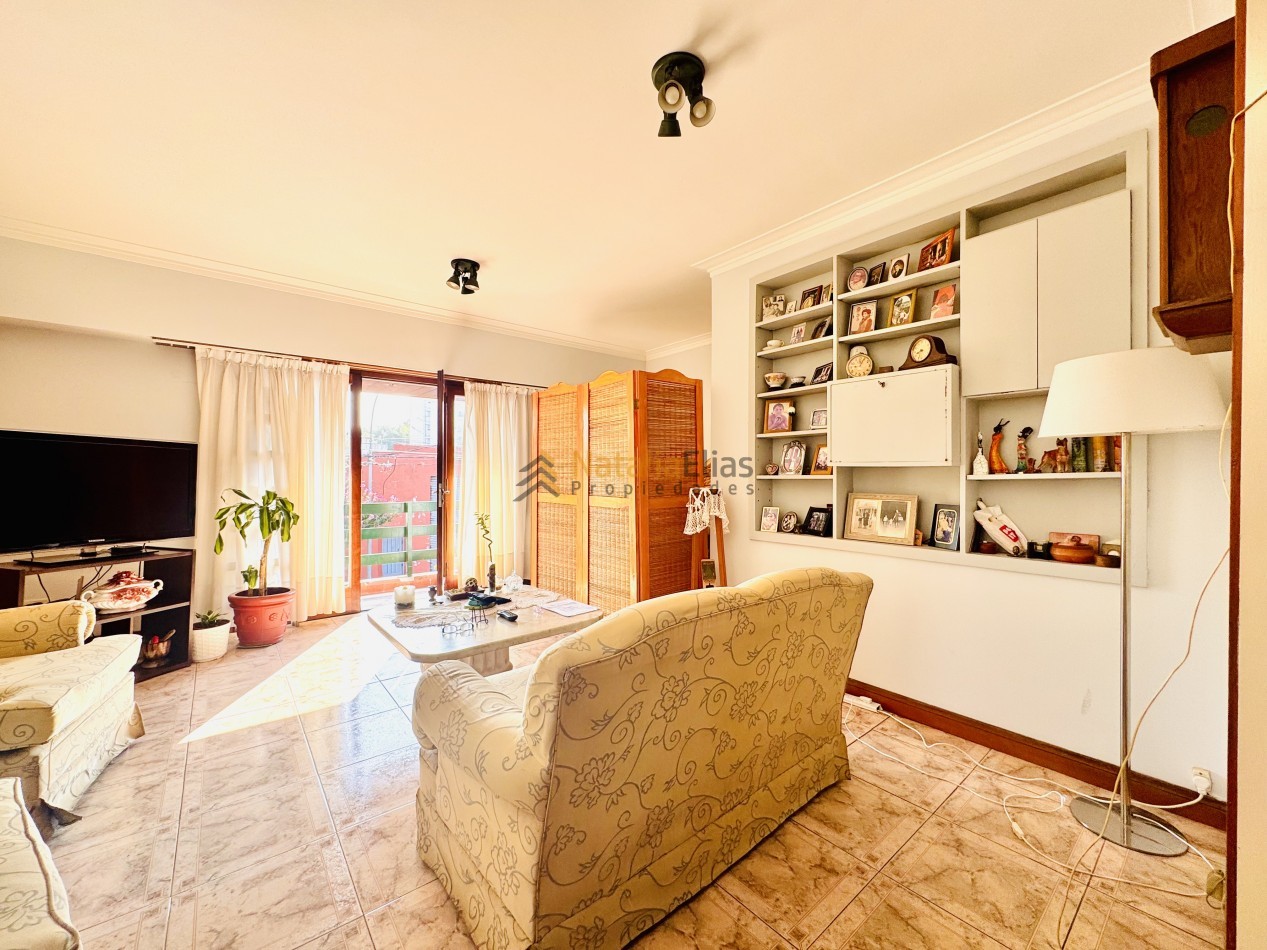 Ph 3 ambientes con espacio de cochera