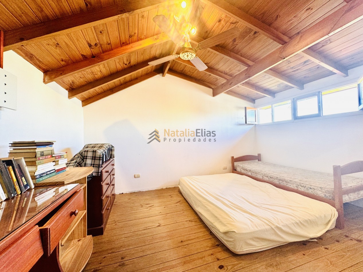 Impecable chalet en barrio San Carlos
