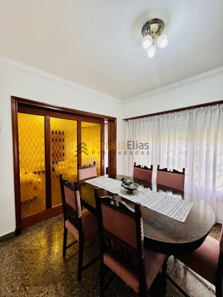 Casa en venta en barrio Las Avenidas