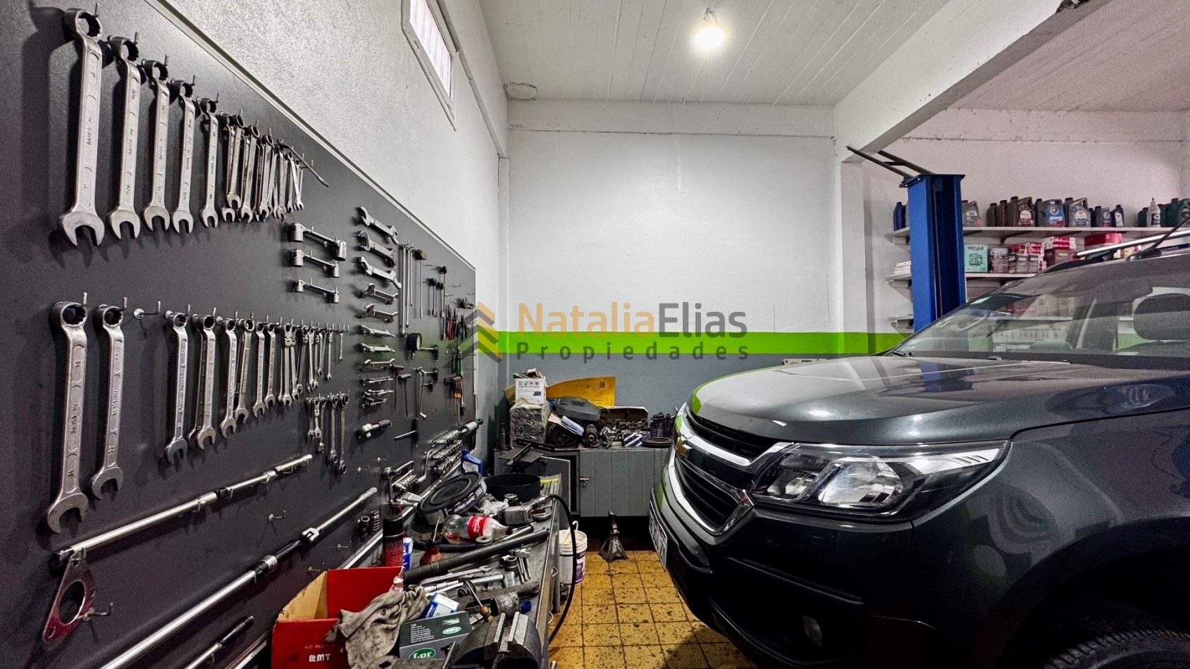 Local comercial mas galpon en zona Av. Libertad y Alio 