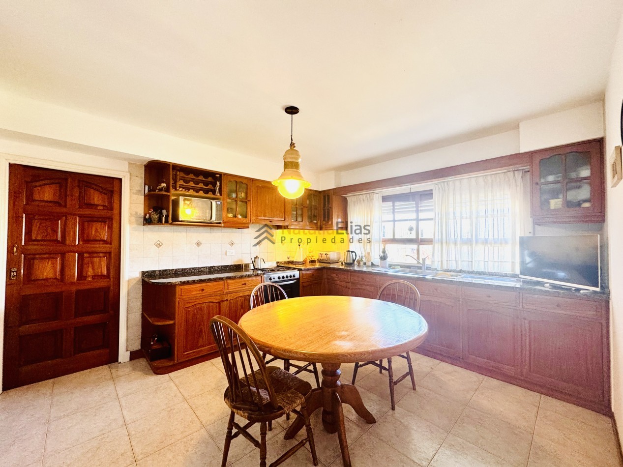 Impecable chalet en barrio San Carlos